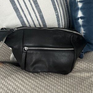 Like new Free People Black Leather Belt Bag